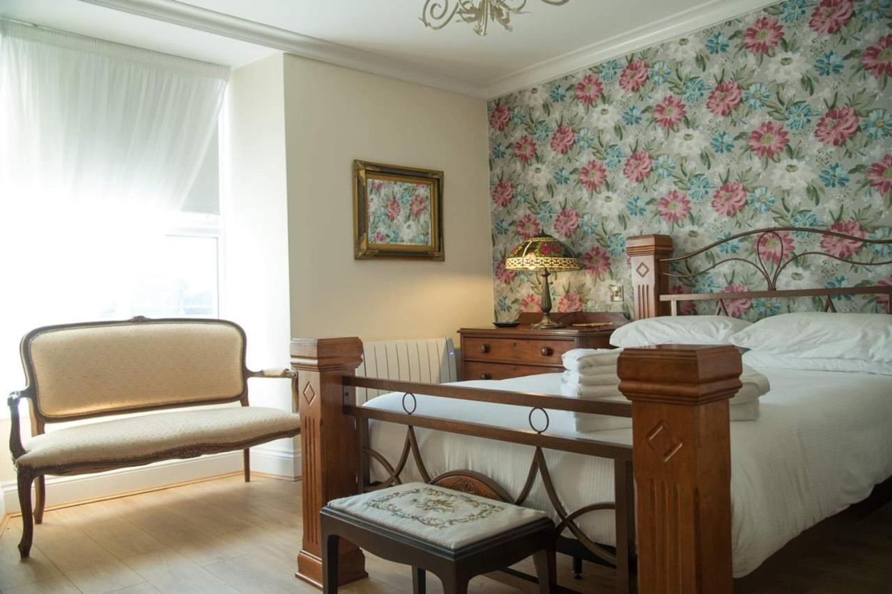 Bed and Breakfast The Royal Barmouth Exterior foto